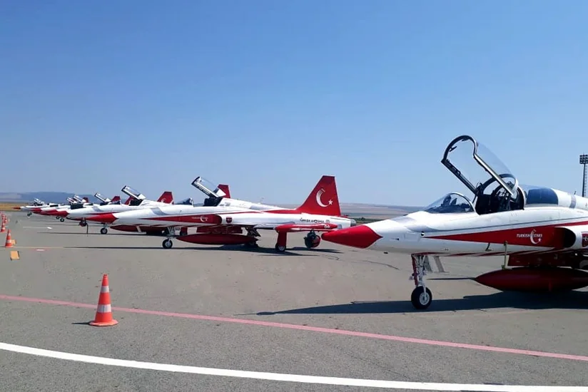 Авиационная группа Турецкие звезды прибыла в Азербайджан - ФОТО