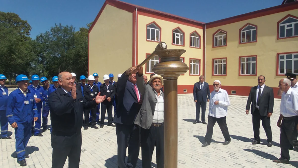 ​Göyçay rayonunun daha bir kəndinə təbii qaz verilib