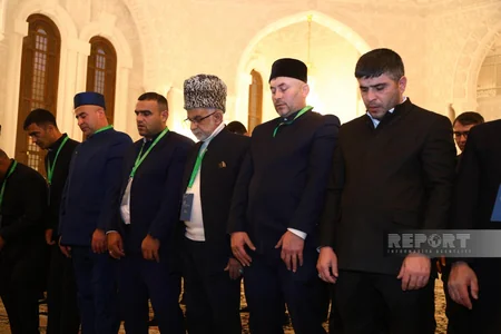 Azərbaycan Din Xadimləri Forumunun iştirakçıları vəhdət namazı qılıblar