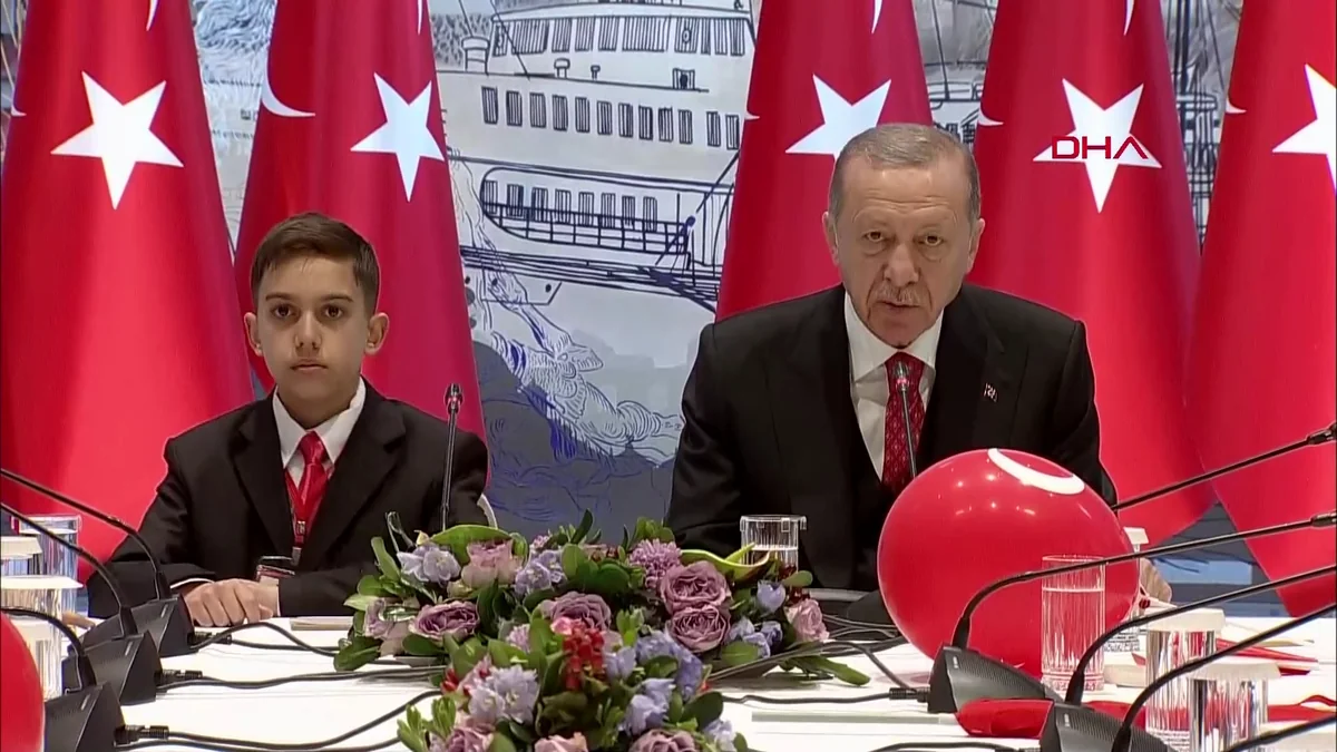 Ərdoğan: “Zəlzələdən zərər çəkənləri normal həyata qaytaracağıq”