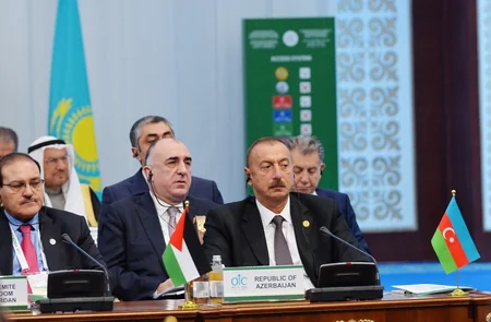 Prezident İlham Əliyev Astanada İƏT-in elm və texnologiya üzrə birinci Sammitində iştirak edir