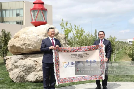 Bakı Limanı Çinin Qinqdau Limanı ilə qardaşlaşıb