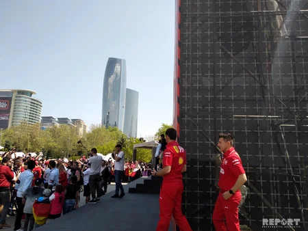 Bakıda məşhur pilotların iştirakı ilə ilk avtoqraf sessiyası baş tutub