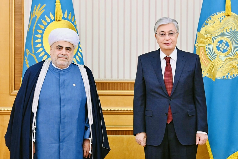 Allahşükür Paşazadə Qazaxıstanın Prezidenti ilə görüşüb