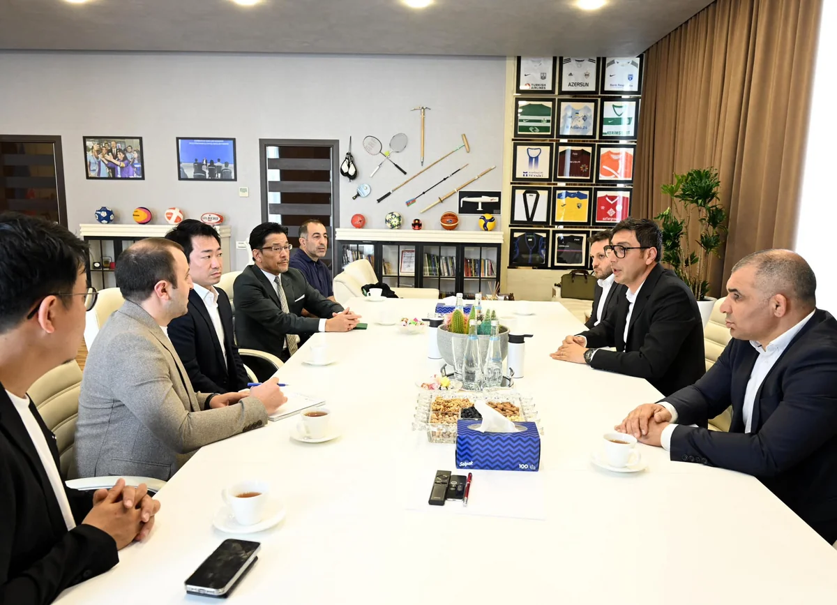 Fərid Qayıbov Rizin Döyüş Federasiyasının nümayəndə heyətini qəbul edib