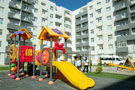 Daha 50 şəhid ailəsi və müharibə əlilinə yeni mənzillər təqdim olunub