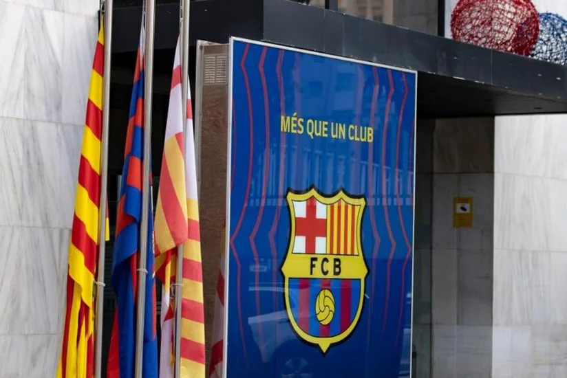 Каталонская полиция задержала экс-президента ФК Барселона