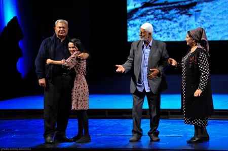 Milli Teatr yeni mövsümü “Zəfər yolu” tamaşası ilə açıb