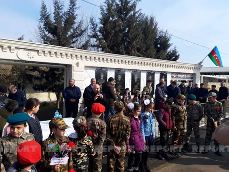 Biləsuvarda şəhidlərin xatirəsinə ucaldılan abidənin açılışı olub