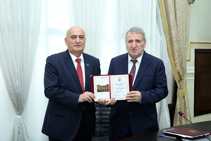 Musa Qasımlı AMEA-nın Qafqazşünaslıq İnstitutunun direktoru vəzifədən azad edilib