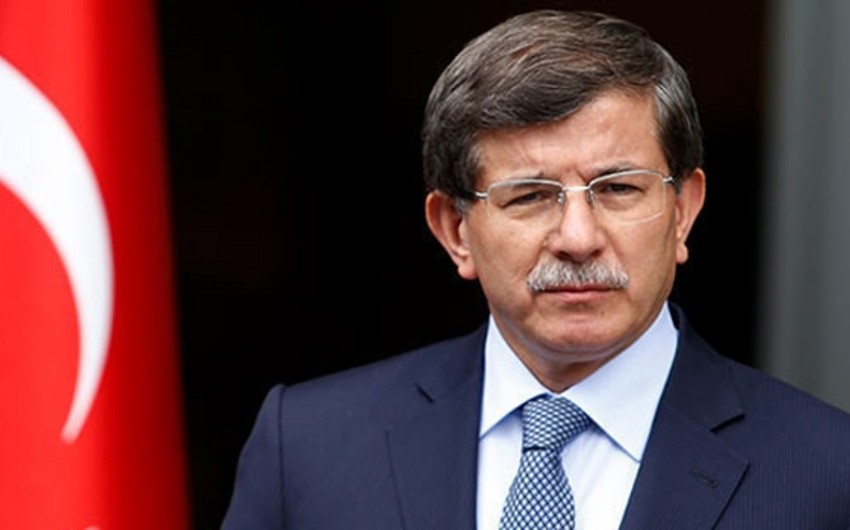 ​Davudoğlu: Rusiyanın Suriyadakı əməliyyatları İŞİD-ə qarşı mübarizədə çətinlik yaradır