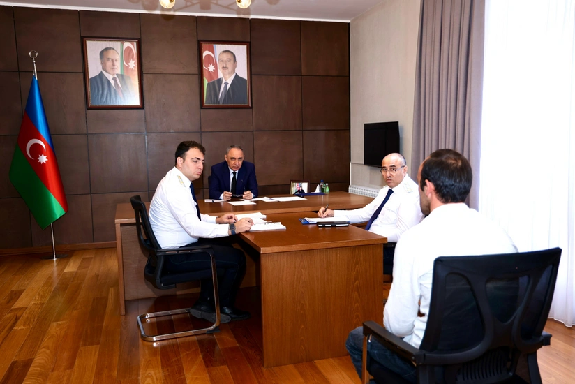 Baş prokuror Qəbələdə vətəndaşları qəbul edib