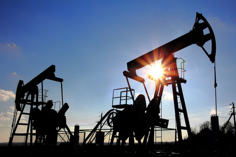 IEA: Azerbaijan's daily oil production for October falls below OPEC+ quota