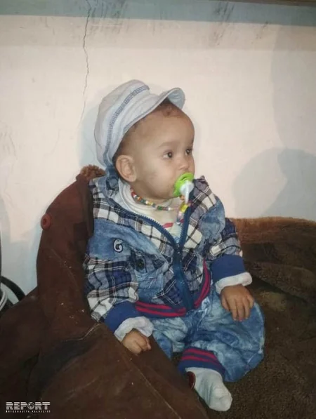 Bərdədə iki körpə uşaq valideyni tərəfindən küçəyə atılıb - FOTO - VİDEO - YENİLƏNİB