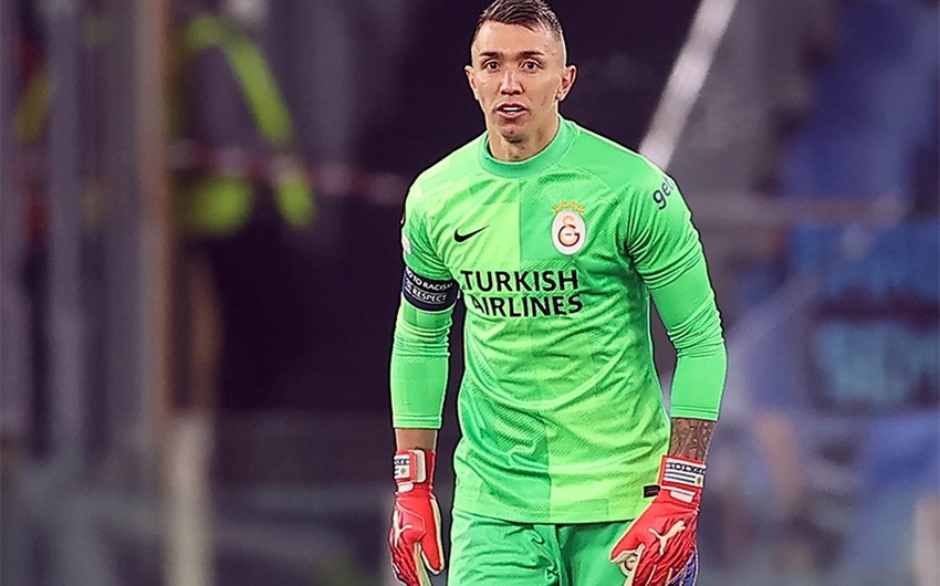 Qalatasaray Fernando Muslera ilə müqaviləni pozur