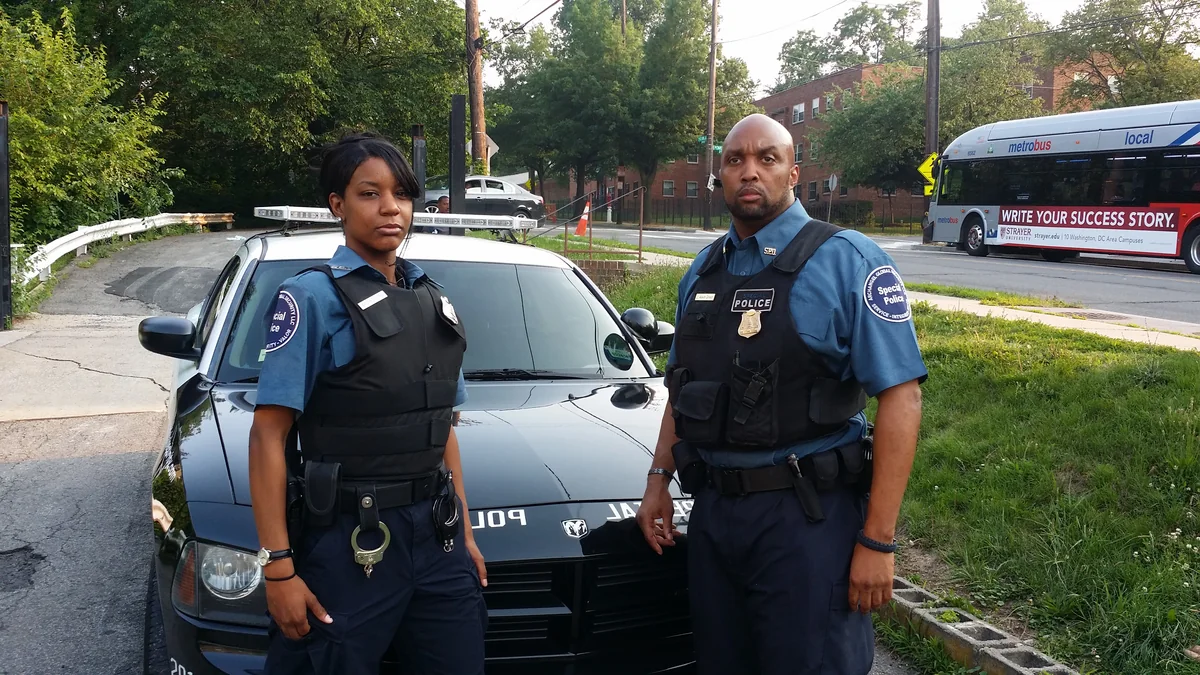 Shooting in Miami leaves at least 2 dead, about 25 wounded