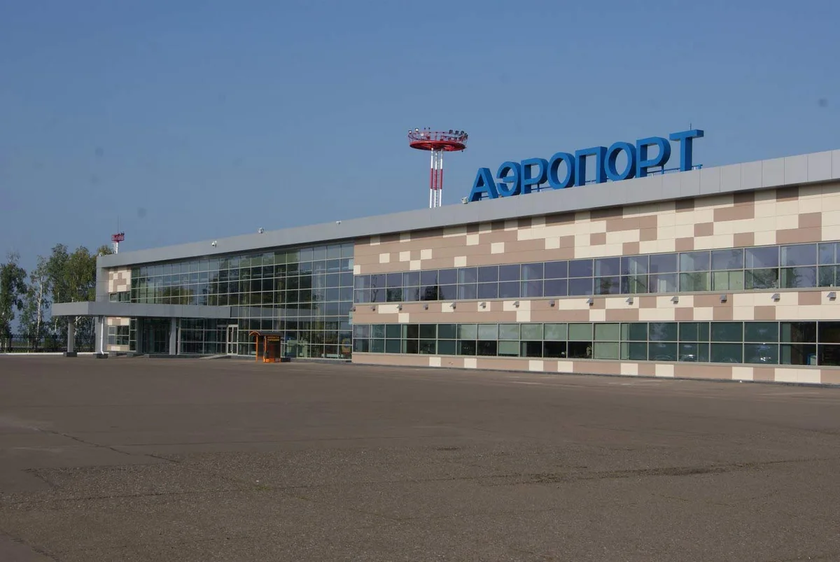 Russia imposes temporary restrictions at Nizhnekamsk Airport over drone attack