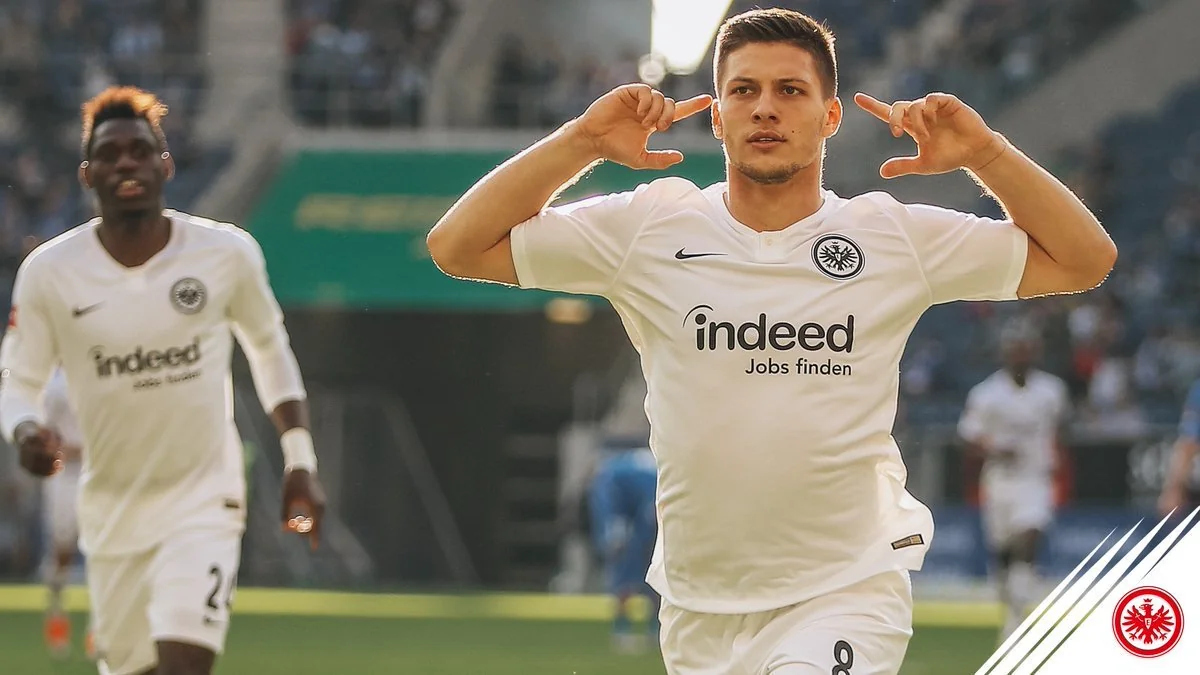 Real Madrid serbiyalı hücumçunun transferini açıqlayıb