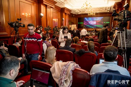 From Elections Information Center - PHOTO REPORT