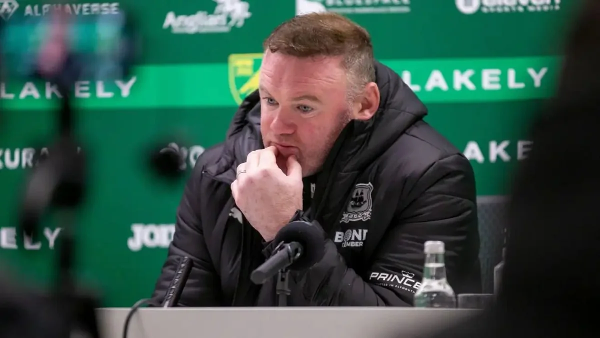 Ueyn Runi baş məşqçisi olduğu klubdan qovula bilər