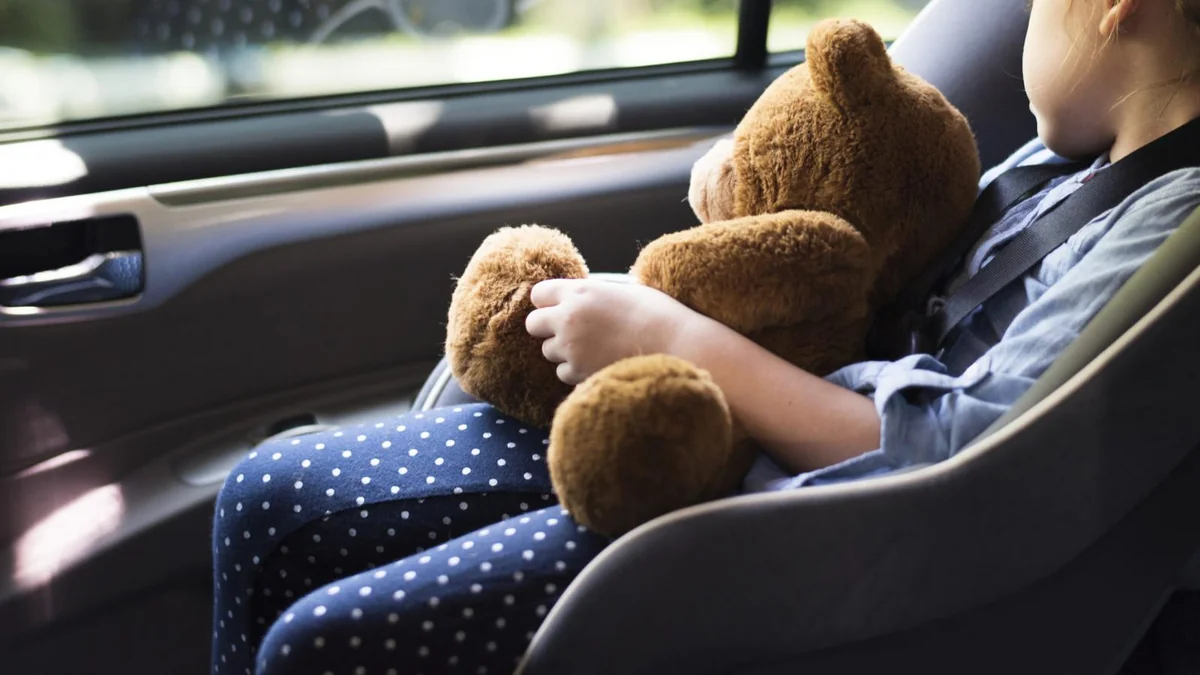 Gəncədə ana və azyaşlı övladı yol qəzasında xəsarət alıb