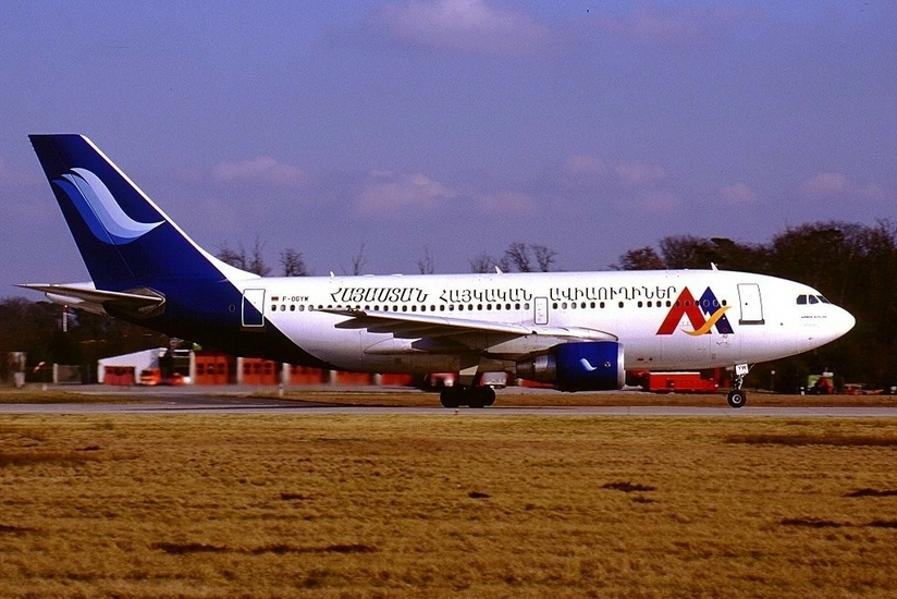 Ermənistanın aviaşirkəti İrana uçuşları dayandırıb