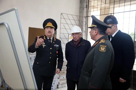Zakir Hasanov met with leadership of medical service of Azerbaijani Armed Forces