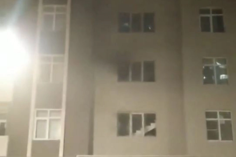 Fire breaks out in Baku residential complex