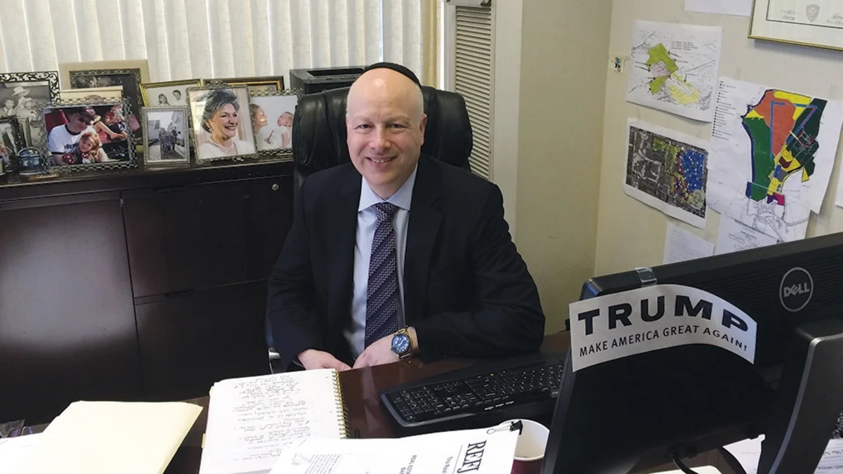 Tramp öz işçisini beynəlxalq danışıqlar üzrə xüsusi nümayəndə təyin edib