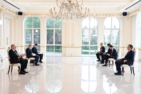 President Ilham Aliyev receives credentials of incoming Italian ambassador to Azerbaijan