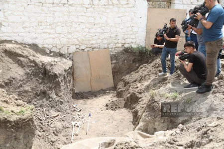 Media reps visit site of mass grave discovery in Azerbaijan’s Shusha