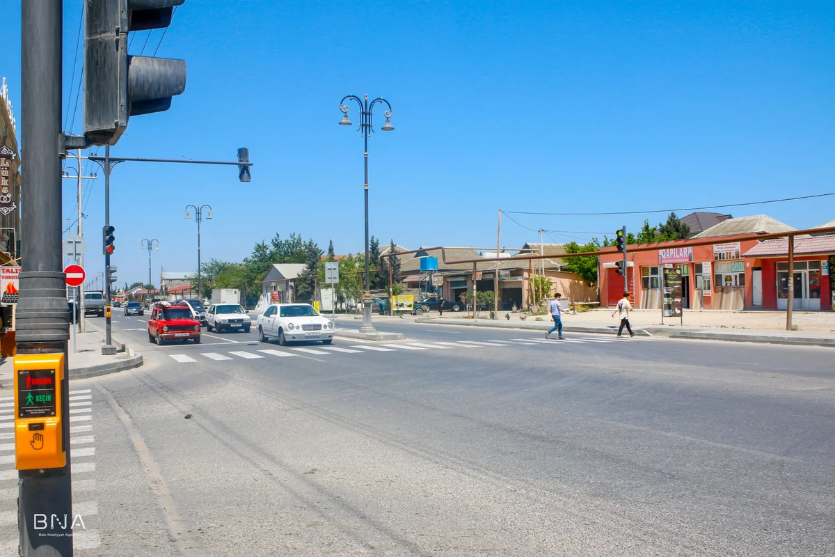 Bakının Binə qəsəbəsində yol-piyada təhlükəsizliyinin səviyyəsi artırılıb