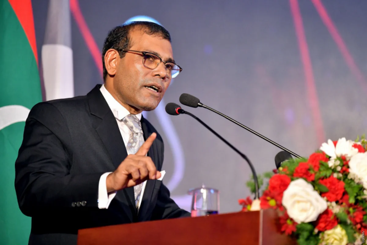 Спикер парламента Мальдив пострадал при взрыве 