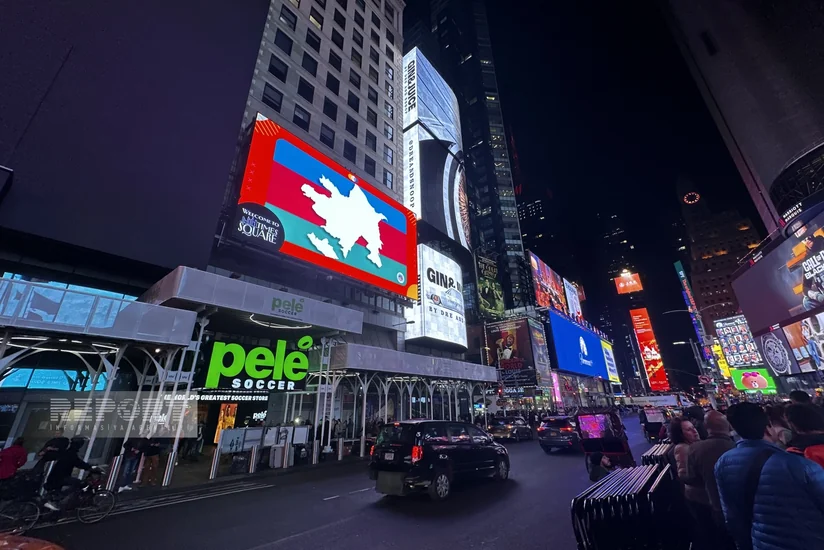 “Times Square” meydanında Azərbaycanın ərazi bütövlüyünün əks olunduğu xəritə nümayiş olunub