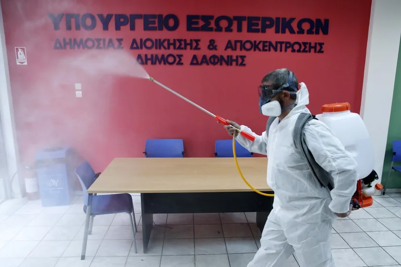В Греции за последние сутки никто не умер от COVID-19
