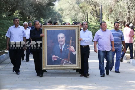 Xalq artisti Habil Əliyev I Fəxri xiyabanda dəfn olunub