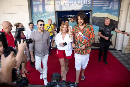 В CinemaPlus прошла самая звёздная комедия - Жара