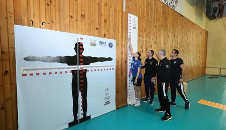 Bakıda voleybol üzrə “Gənc atletlərin inkişafı” layihəsi çərçivəsində ilk seminar keçirilib