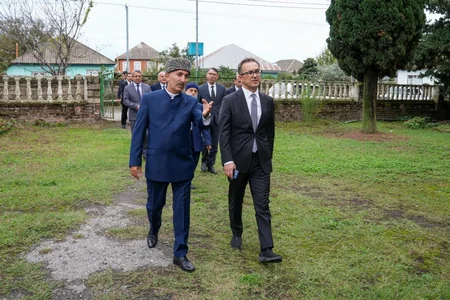 Dövlət Komitəsinin sədri Astaradakı məscidlərin fəaliyyəti ilə tanış olub