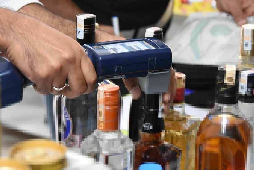 İstanbulda 22 nəfər saxta spirtli içkidən ölüb