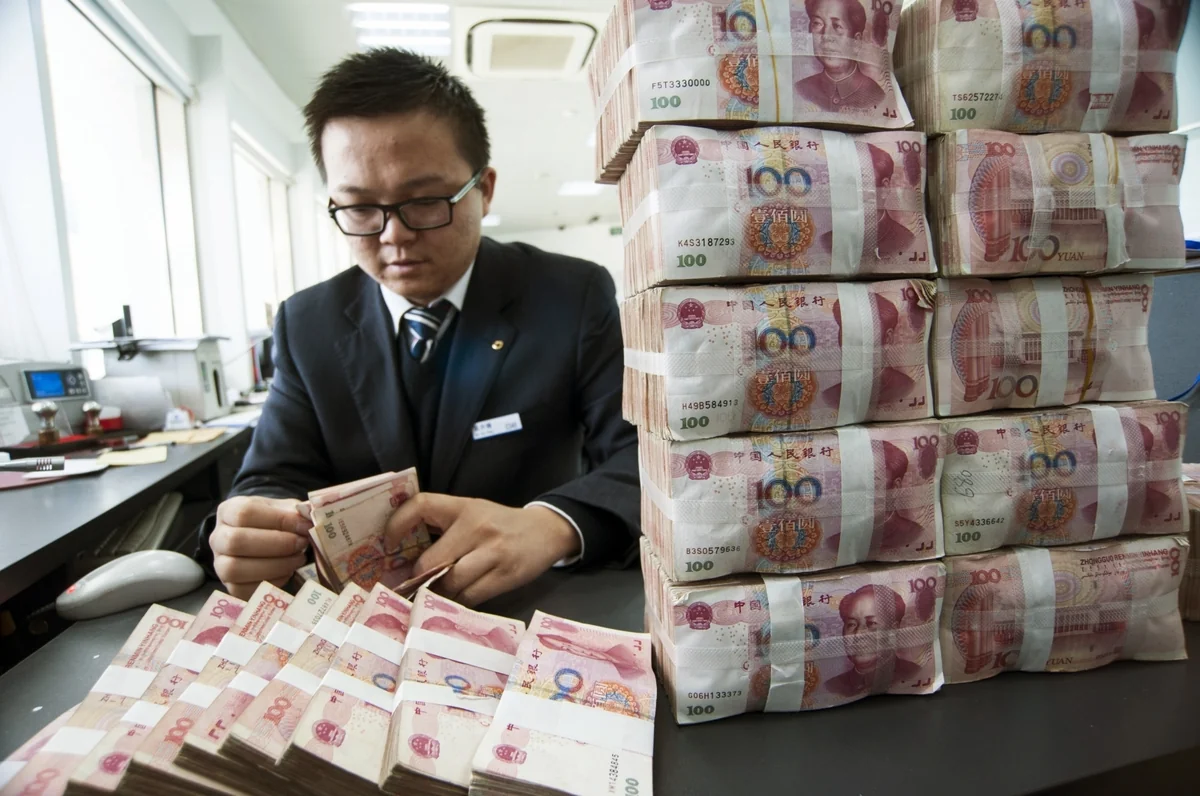 Proqnoz: Çin yuanı bu il 22%-dək devalvasiya ola bilər