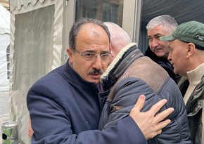 Посол Турции принял участие в траурной церемонии по погибшему в результате теракта в посольстве Азербайджана