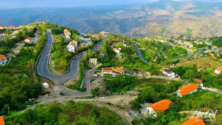 Laçında şəhərdaxili yollar sürətlə bərpa edilir