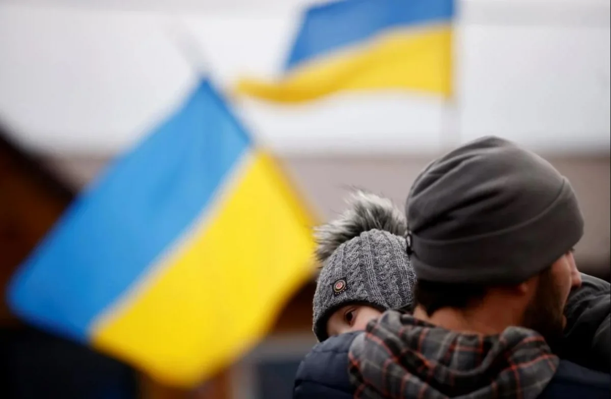 В результате авиаудара в Сумах погибли 22 человека, жители эвакуируются в Полтаву