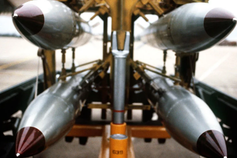 США развернули в Европе модифицированные бомбы B61-12