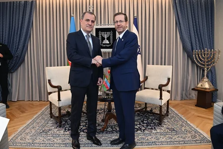 Azerbaijani FM thanks Israeli President 