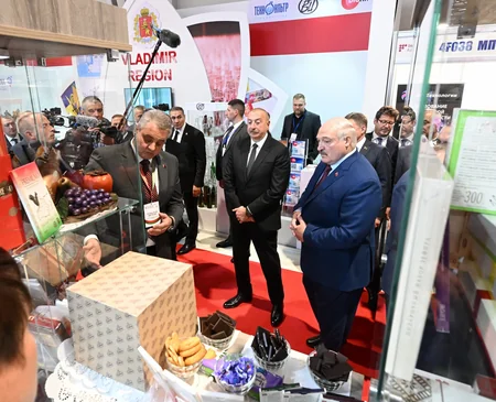 Azərbaycan və Belarus prezidentləri “Caspian Agro” və  “InterFood Azerbaijan” sərgiləri ilə tanış olublar - YENİLƏNİB