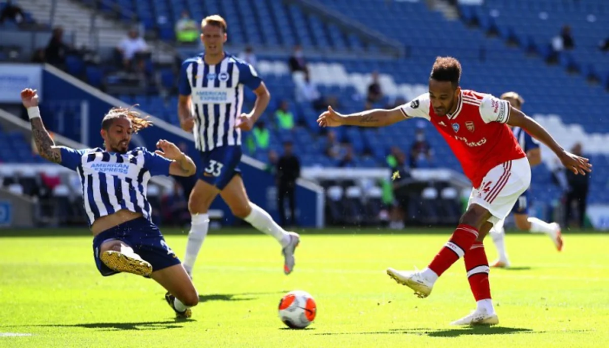 Arsenal Braytona son dəqiqələrdə məğlub olub