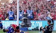 Qapı dirəyi ilə toqquşaraq komaya düşən futbolçunun son durumu açıqlanıb