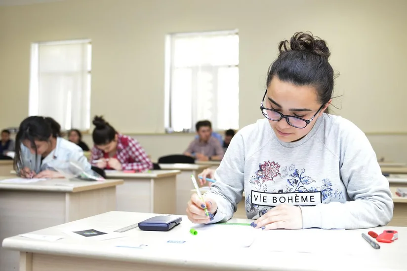 Son iki ayın dərs proqramları qəbul imtahanına salınmaya bilər